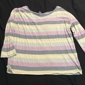Gap- long sleeved shirt (3/4 sleeve length)